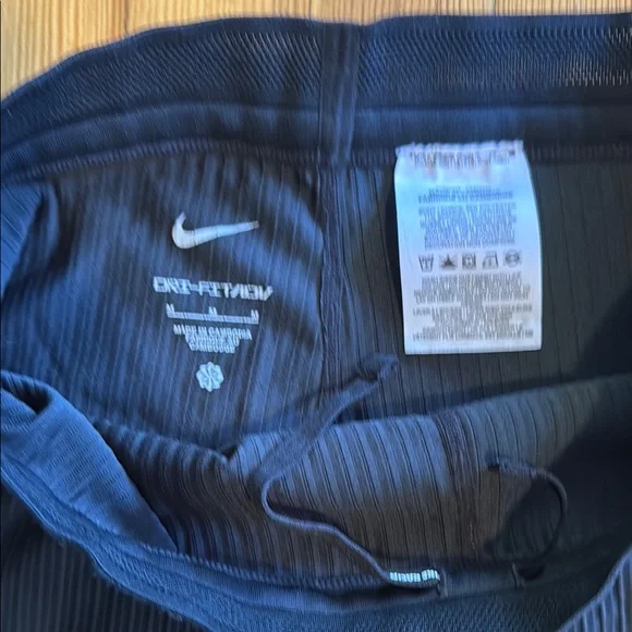 Nike Black Shorts DRI-FIT - Picture 2 of 3